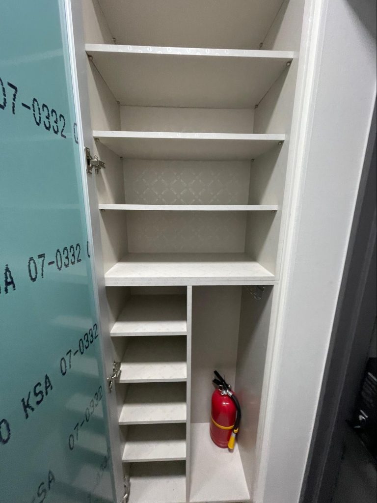 Shoe storage in Korean officetel