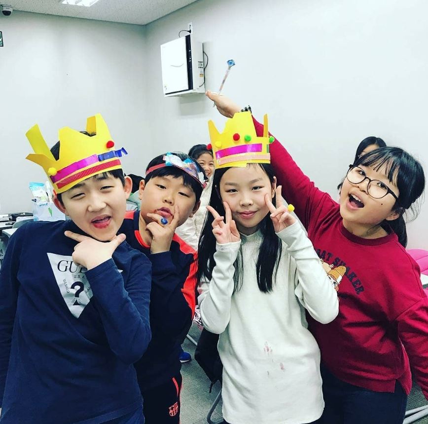 Korean middle school students acting silly in their English class at CDI.